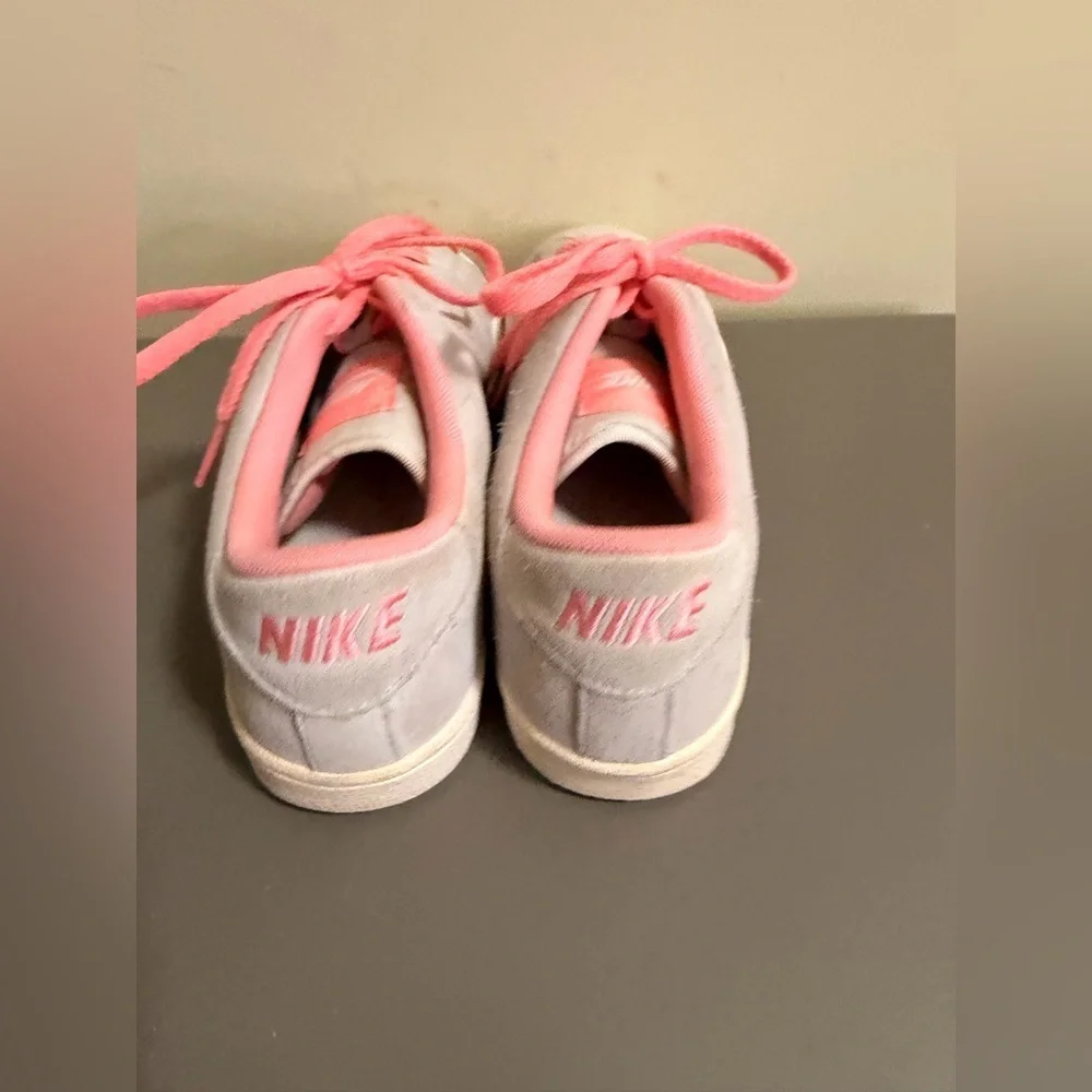 Youth Girls Nike Tennis Classic Premium Retro Sneakers Shoes